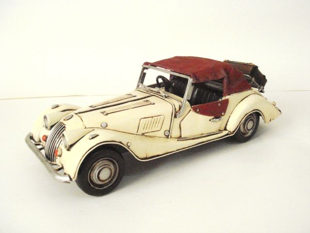 Model: Morgan plus 4